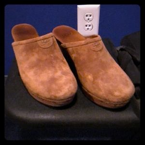 Ugg heels